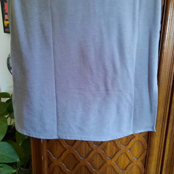 3/$15 Arizona Jeans Co. Silver Lake LA Graphic Boho Tee - Gray, Size S - Picture 10 of 16